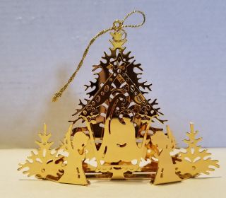 Vtg.  Danbury Gold Christmas Ornament 20 Kt Gold Plated 1985 Nativity Scene