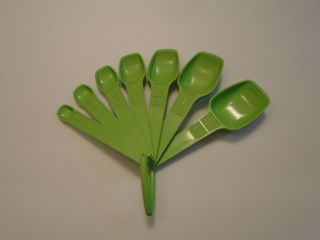 Tupperware Measuring Spoons Lime Green 7 Measuring Spoons