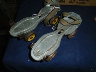 Vintage Disney Mouseketeer Roller Skates Adjustable 1950s