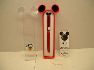 Disney Mickey Mouse Souvenir Pen And Case