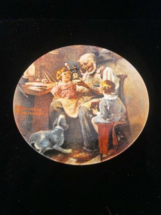 Knowles Norman Rockwell First Limited Edition Of The Toy Maker Plate Dd275ucx