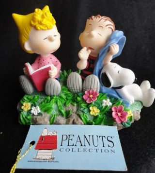 Peanuts Sally & Linus W/ Snoopy Figurine - Westland Giftware " Charlie Brown "