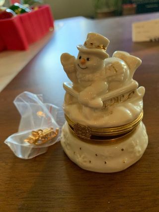 Lenox Treasures The Snowy Escapades Box Snowman Christmas Sled Trinket Box Charm