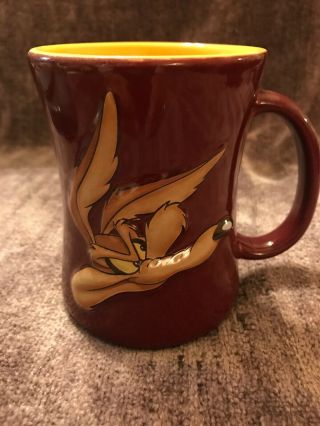 Looney Tunes Wile E Coyote Burgandy/ Yellow Cartoon 3d Coffee Mug