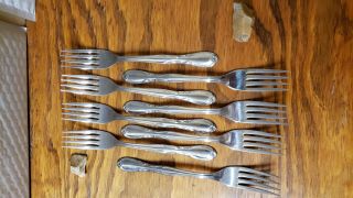 International Chapel Hill Superior Stainless Flatware - Set Of 8 Dinner Forks