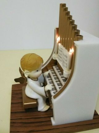 Music Box Angel Playing Pipe Organ Made In Hong Kong,  The Merton Co.  Ltd.  1982