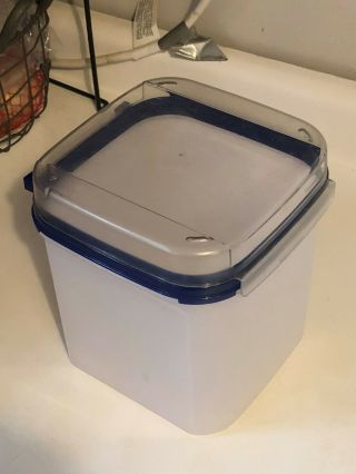 Tupperware Modular Mates 1621 - 3: 17 Cup Storage Bin With Hinged Lid & Strainer