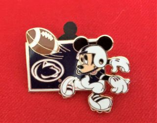 2008 Official Disney Trading Pin Penn State Nittany Lions Mickey Mouse Football