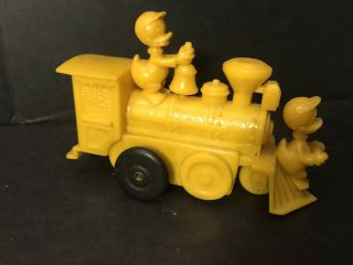 1950’s Disney Donald Duck Train Friction Drive Yellow Base Version