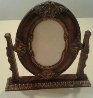 Vintage Oval Resin Victorian Style Picture Frame On Stand 5 