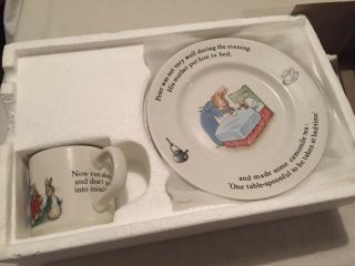 VINTAGE 1970s Peter Rabbit Nursery Rhyme Set by Wedgwood Plate Mug 2