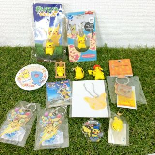 Japan Anime Pokemon Pikachu Figure Mascot Strap Charm Badge Key Holder D34