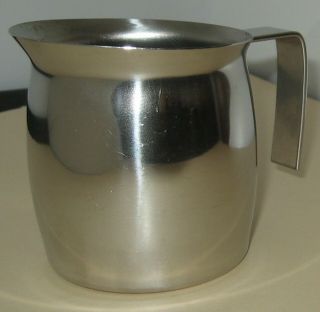 Stainless Steel Milk Frothing Pitcher 10 Ounce ILSA INOX 18 - 10 Made In Italy 2