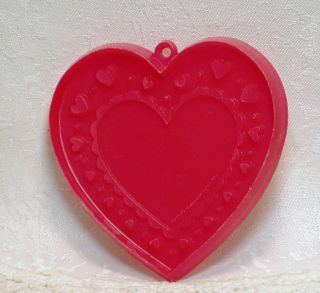 Hallmark Vintage Plastic Cookie Cutter - Heart & Lace Valentine Day Wedding Love