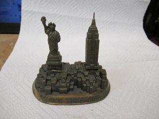 Statue Of Liberty And Empire State Building Salt And Pepper Shakers