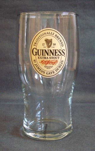 Guinness Extra Stout Traditionally Brewed Pub Bar Home Pint Collectors Glass