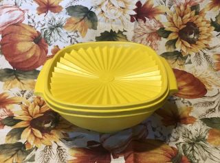Tupperware Servalier 8 " Bowl Storage Harvest Yellow 836 - 15 With Lid Euc