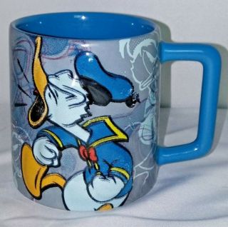 Disney Store Donald Duck Angry 3d Coffee/tea Mug/cup Blue 3.  75 " Tall