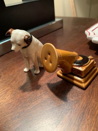 Nipper Rca Dog And Phonograph Salt And Pepper Shaker Set For Display Only