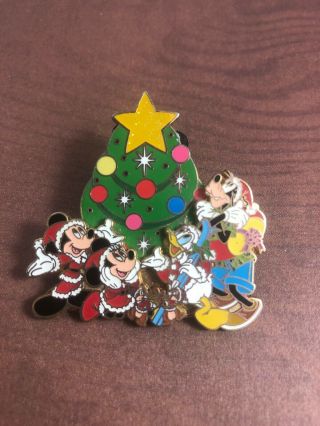 Christmas Tree Disney Parks Pin 2005 Mickey Minnie Mouse Donald Duck Goofy 2 " 6e