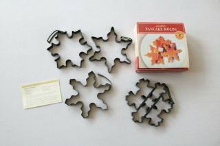 Williams Sonoma Christmas Snowflake Pancake / Cookie Cutters - Set Of 4