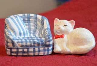 White Kitty Cat Red Bow Sleeping On Chair Salt & Pepper Shakers Go With Stackers