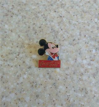 Vintage Wdw 1986 Mickey Mouse Coca - Cola 15th Anniversary Pin Walt Disney World