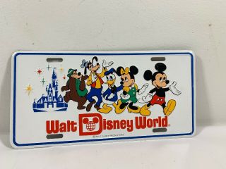 Vintage Walt Disney World Mickey Minnie Mouse Goofy Castle License Plate D5