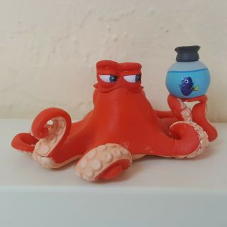 Authentic Disney Pixar Finding Dory Octopus With Dory In Coffee Pot Pvc Figure