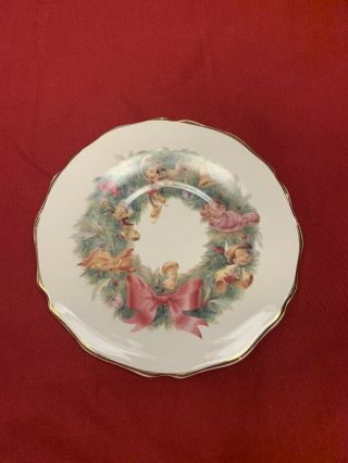 Set Of 4 Disney Direct China Christmas Wreath Characters Saucers