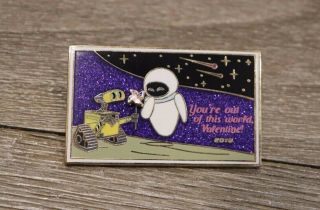 Disney Trading Pin Eve And Wall - E Valentine’s Day 2018 Postcard Le 5000