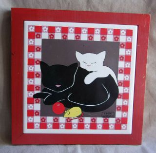 7 " Red Wood Wooden Framed Tile Trivet Wall Plaque Black & White Cat Linda Morgan
