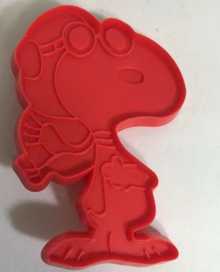 United Feature Vintage Cookie Cutter - Snoopy As Red Baron Peanuts Dog Beagle