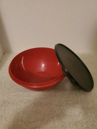 Vintage Tupperware Wonderlier Nesting Bowl 237 With Black Lid