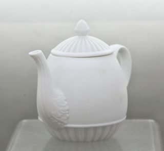 Vintage Wedgewood 4 O ' Clock Bisque Porcelain Teapot w/ Orange Blossom Candle 2