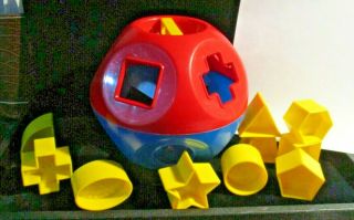 Tupperware Tuppertoys Shape O Ball Sorter Toy Red & Blue Complete 10 Shapes