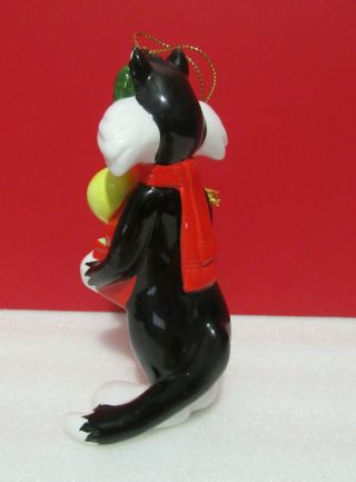 Looney Tunes SYLVESTER and TWEETY Ceramic Figurine Ornament 3