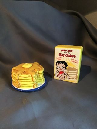 Betty Boop Hotcakes Salt And Pepper Shakers