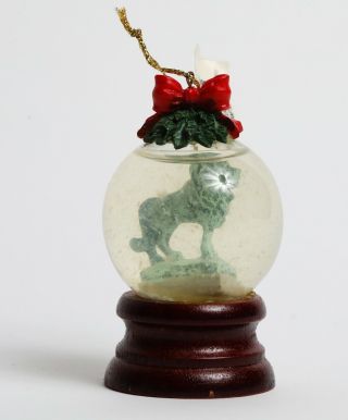Art Institute Of Chicago Lion Snow Globe Christmas Ornament By Kurt Adler