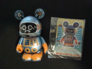 Disney 3 " Vinylmation Robots 1 Series Audio Sonic Bot Figure & Artist Card