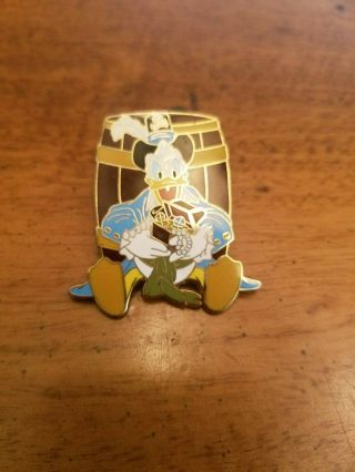 Disney Official Pin Trading Pirate Donald Duck Pirates Of The Caribbean Pin 2007