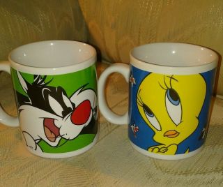 2 Looney Tunes 1998 Coffee Mugs Sylvester Tweety Bird Warner Bros