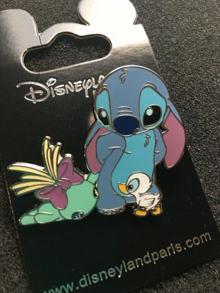 Disney Pin Disneyland Paris Stitch With Scrump And Baby Duckling