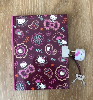Hello Kitty Diary Paisley With Hello Kitty Head Lock And 2 Keys From Sanrio