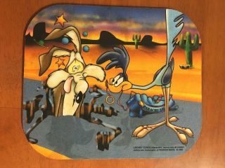 Vintage Looney Tunes Wile E.  Coyote Road Runner Mouse Pad - 1995