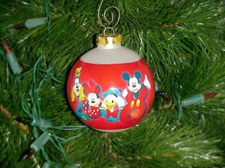 Walt Disney World 2008 Mickey Minnie Mouse Donald Duck Goofy Christmas Ornament