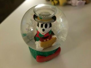 Disney 2005 Christmas Caroling Mickey Mouse Mini Snow Globe Jc Penney