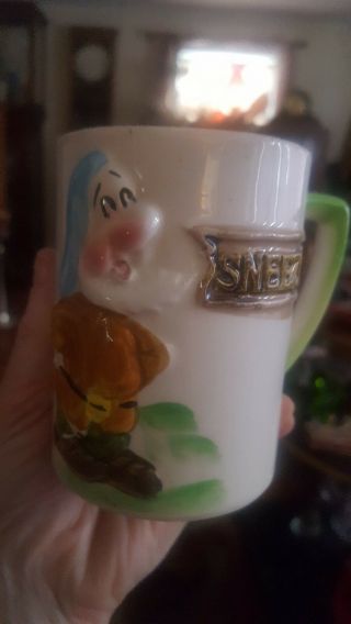 Vintage Walt Disney Productions Snow White & 7 Dwarfs Mug Sneezy