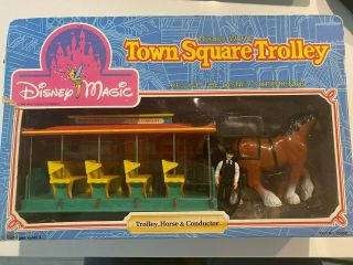 Disney World Disney Magic Town Square Trolley With Conductor & Horse