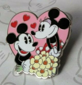 Mickey And Minnie Mouse Couples Heart Mystery Flowers Daisies Disney Pin 95864
